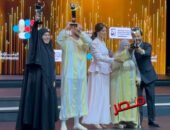 الإعلامية سمر نديم تحصد جائزة “صناع الأمل” وتتصدر التريند ببرنامجها “زهرة مصر”