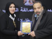 تكريم الفنان القدير أحمد الحلواني بحفل تخرج مسابقة “عمالقة الحساب الذهني”..تكريماً خاصاً