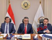 الدكتور شريف فاروق، والسيد  علاء فاروق، والدكتور بهاء الغنام يعلنوا عن اتفاق ثلاثي لاستيراد دواجن مجمدة وطرحها بالمنافذ قبل شهر رمضان لتعزيز المعروض وضبط الأسواق