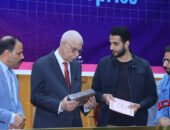 رئيس جامعة المنوفية يعلن فوز فريق Replast Build بالمركز الأول في Hult Prize على مستوى الجامعة لابتكاره مواد بناء من النفايات البلاستيكية ويكرم الفائزين بالمراكز الأولى