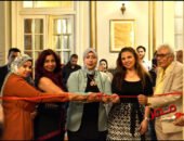 الفنانة ” إيناس نور ” تشارك فى إفتتاح معرض مؤسسة عالم الفن المطلق رقم “27”