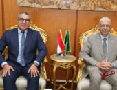 رئيس جامعة المنوفية يبحث تعزيز التعاون الأكاديمي مع الملحق الثقافي والتعليمي المصري بالسعودية