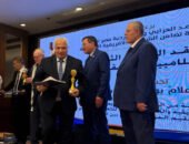 اتحاد الإعلاميين الأفريقي الآسيوي يكرّم الدكتور حسين الهنداوي تقديراً لمسيرته الدبلوماسية والإعلامية والفكرية